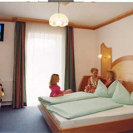 Konukevi Gabriele 3*